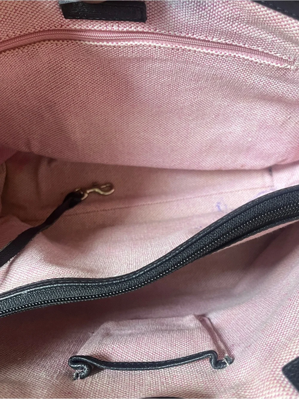 Dooney & Bourke Black Pebbled Leather Medium Russel Tote Shoulder Bag.